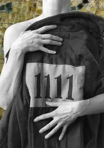 1111