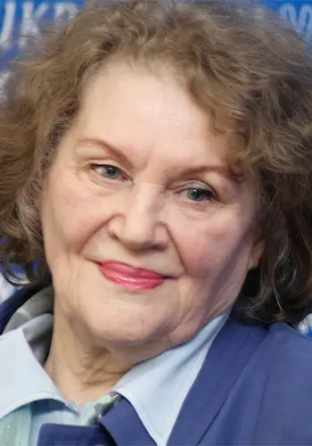 Костенко Ліна Василівна