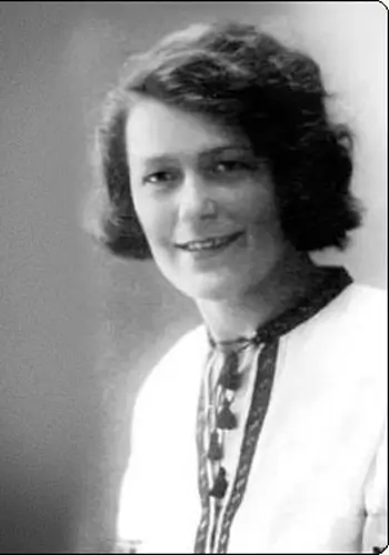 Лівицька-Холодна Наталя Андріївна