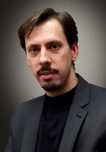 Папакін Артем Георгійович