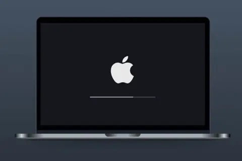 Що робити, якщо MacBook «зависає» або не запускається?