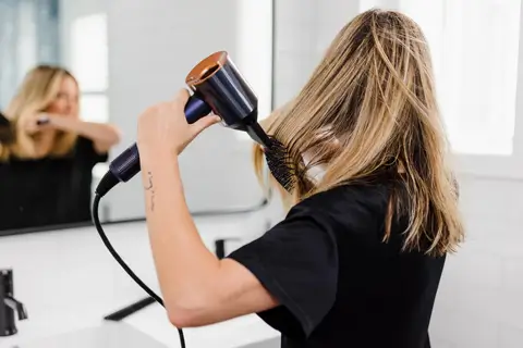 Дайсон не працює після потрапляння води: що робити?