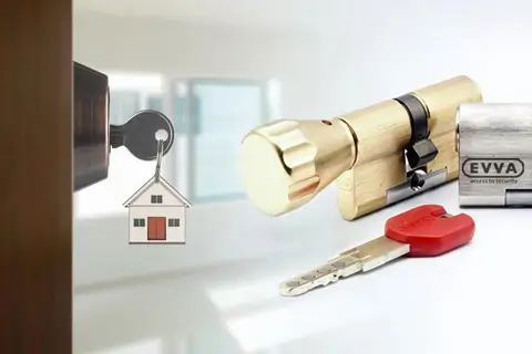 Когда пора менять цилиндр замка: 5 тревожных признаков