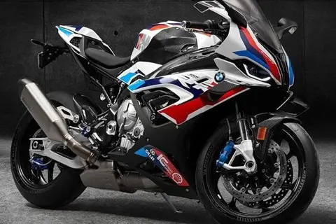 Обклеювання мотоцикла плівкою в Vit-Avto Centr – стиль, захист і довговічність