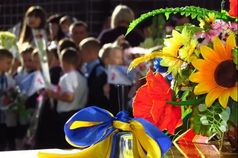 чарівність першого дзвоника: як вразити вчителя та дитину картинка