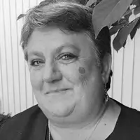 Іваничук Наталія Романівна 