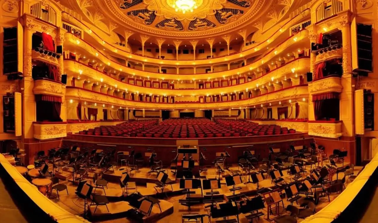 Національний оперний театр України ім. Тараса Шевченка Київ