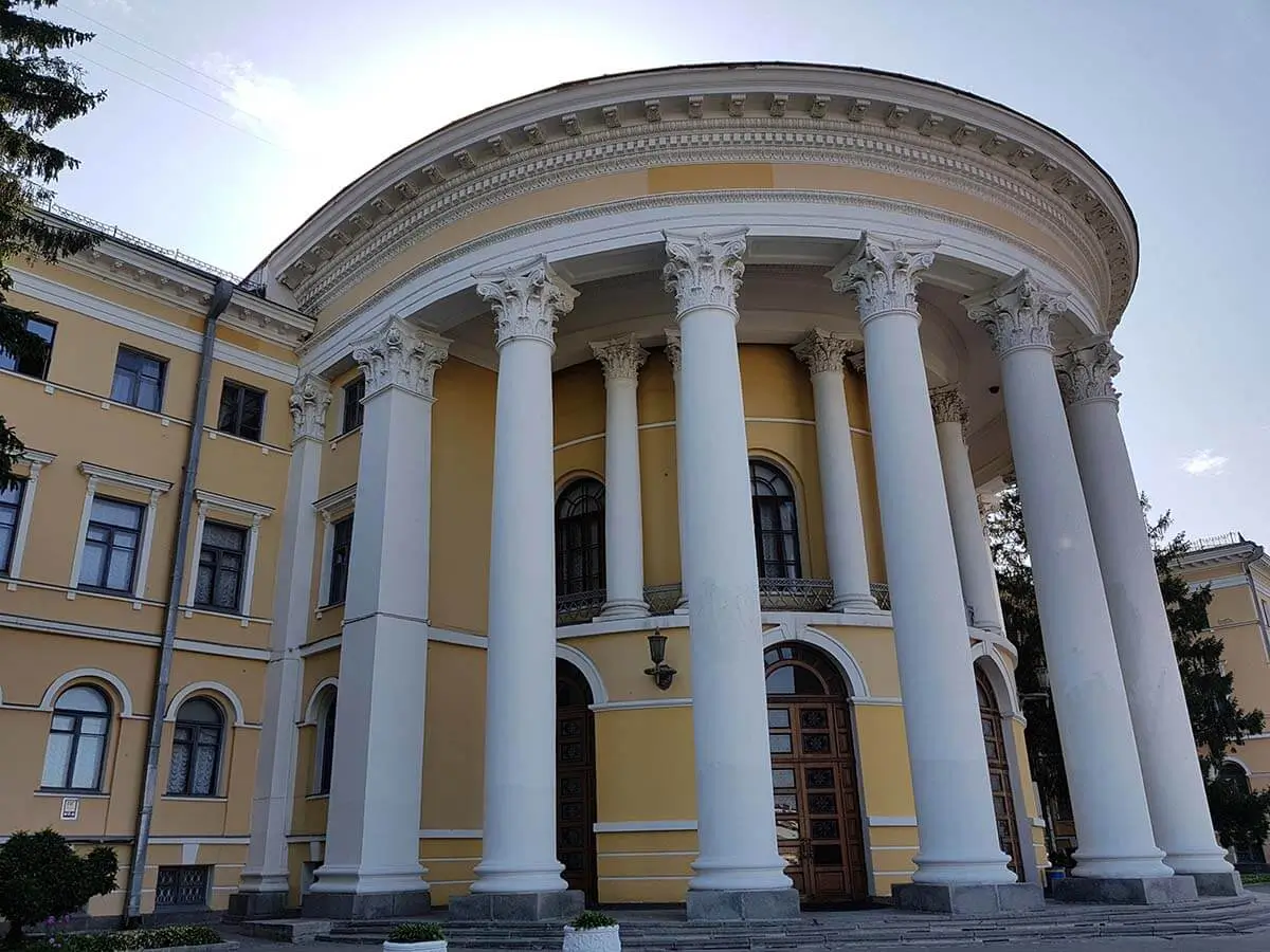 МЦКМ «Жовтневий палац» Київ