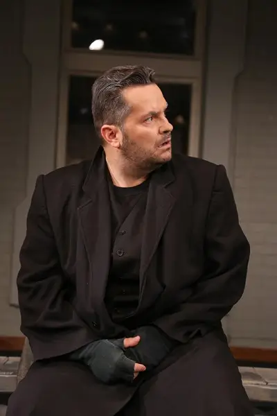 Вітер шумить в тополях Київ