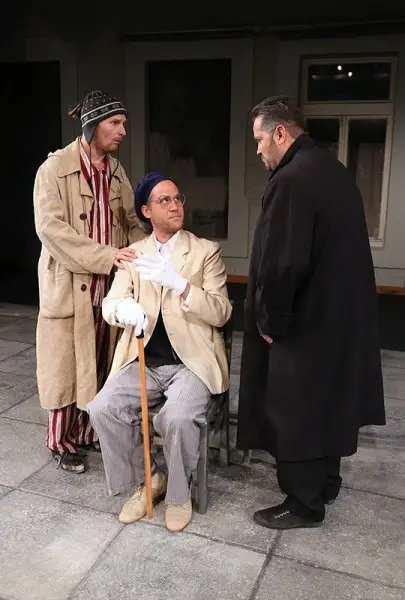 Вітер шумить в тополях Київ