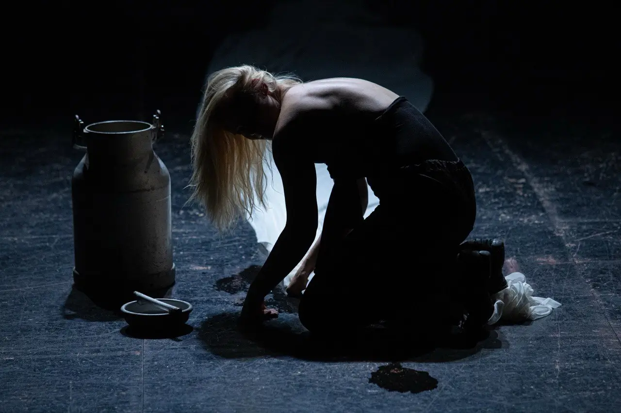 Прометей закованный Киев