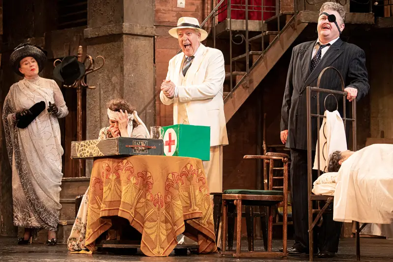 Моя профессия - синьор из высшего света. Киев