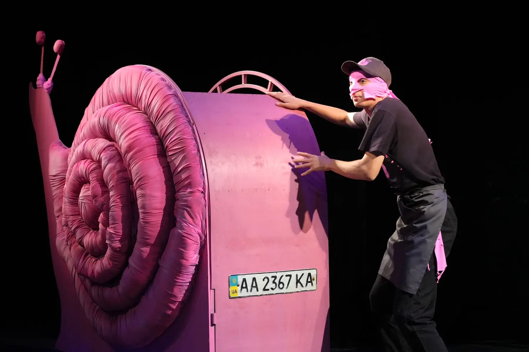 Копи проти Равликів Київ