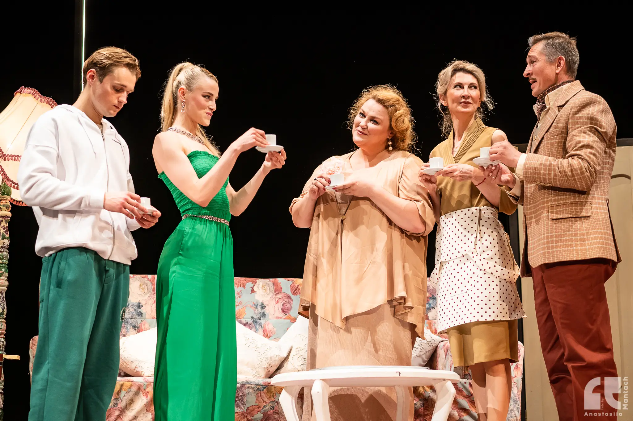 37 открыток Киев