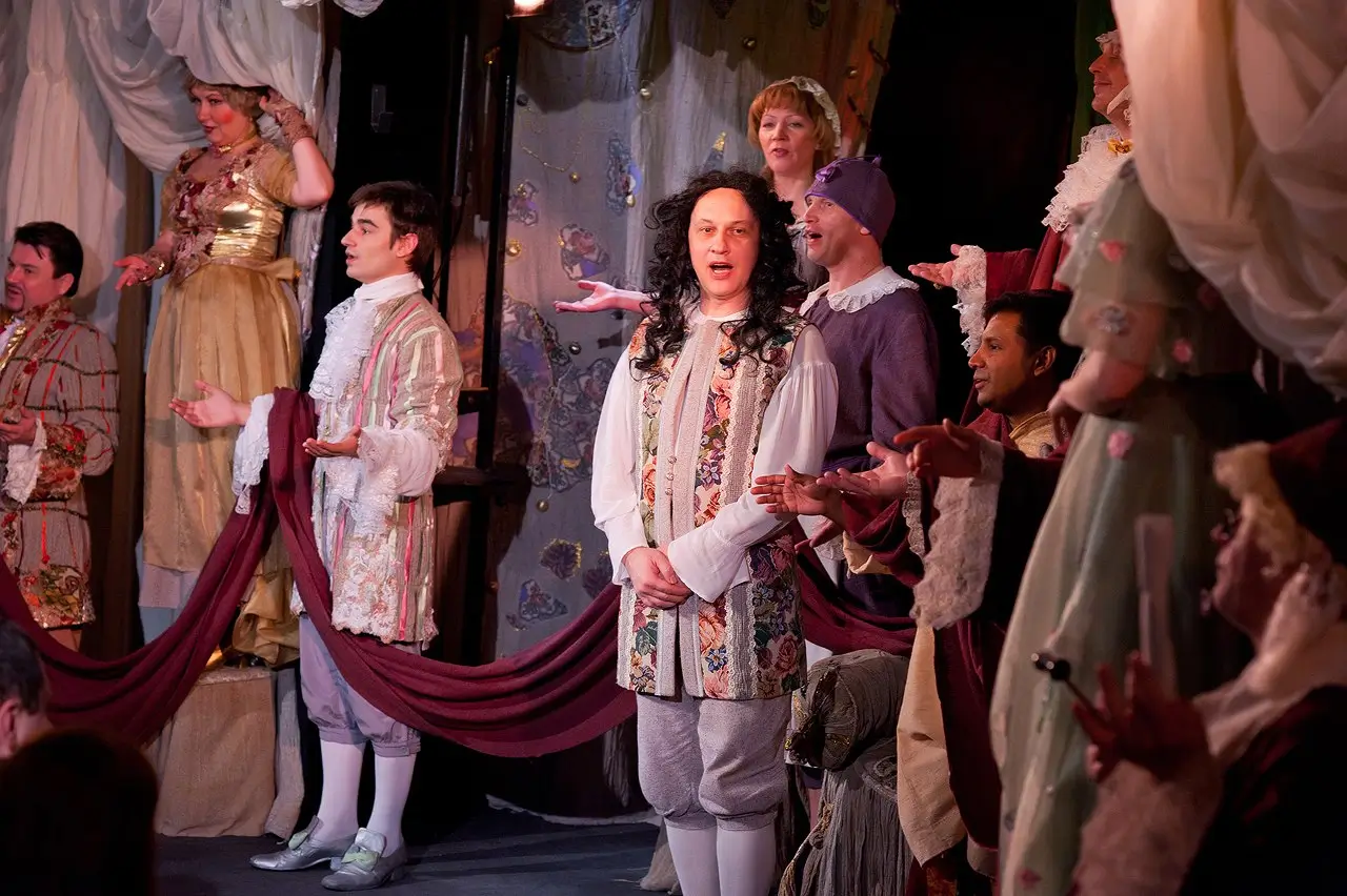 Уявно хворий Київ