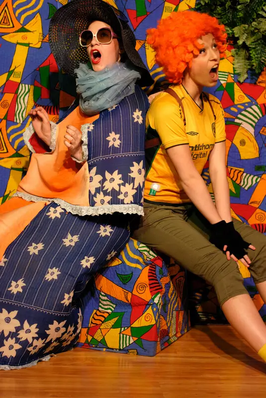 Як левеня та черепаха пісню співали Київ