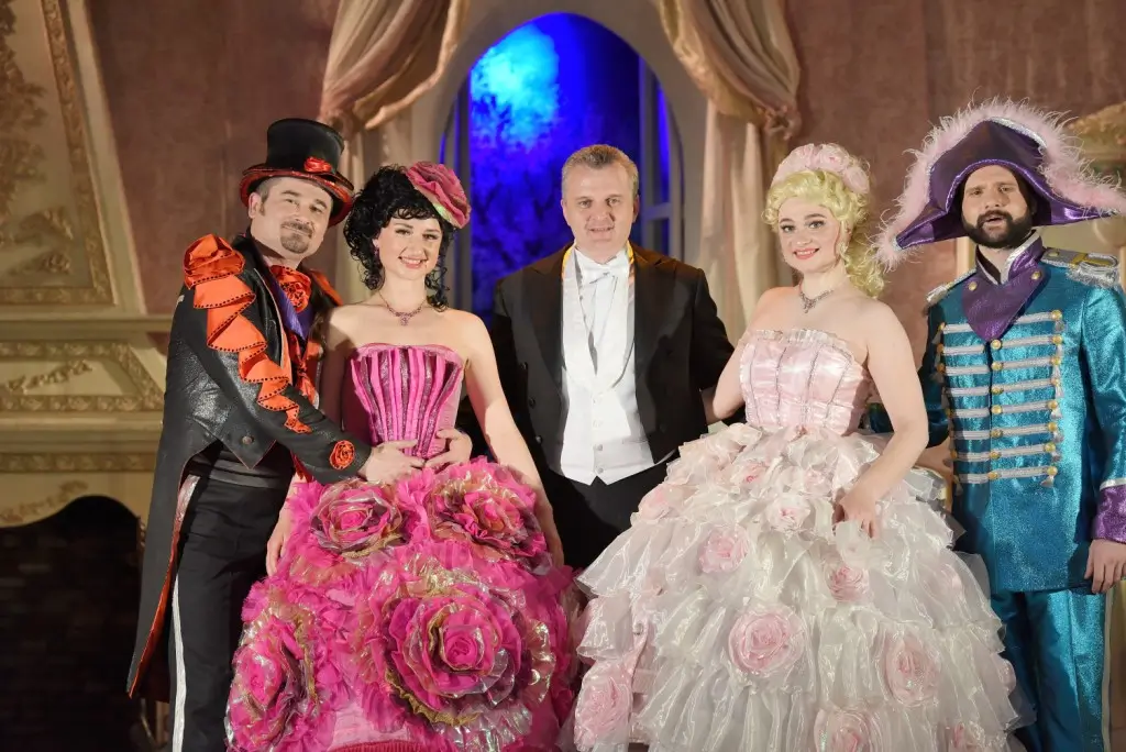 Ключ на брусчатке, или Приключения свадебной ночи Киев