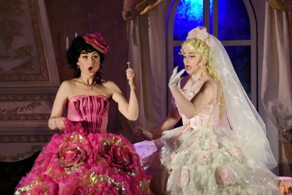 Ключ на брусчатке, или Приключения свадебной ночи Киев