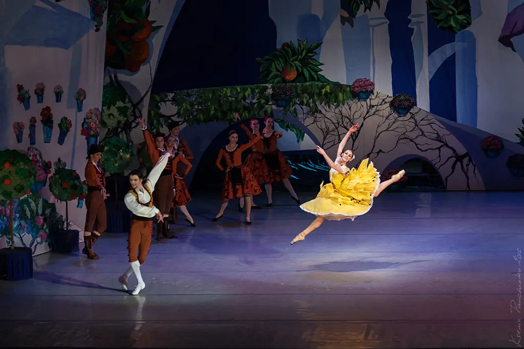 Трикутний капелюх (El sombrero de tres picos) Київ