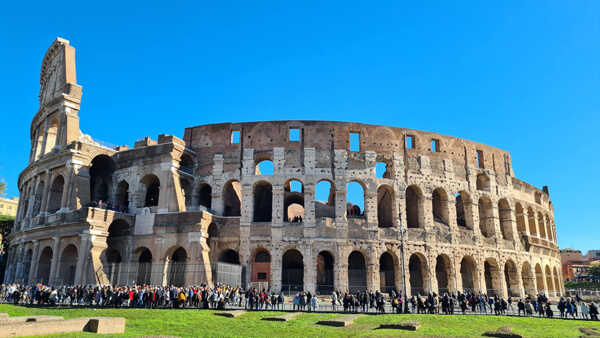 Рим, Італія