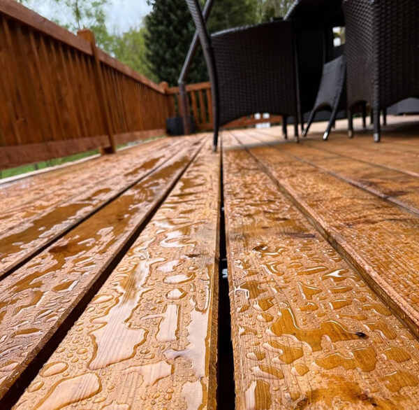 захист тераси з дерева