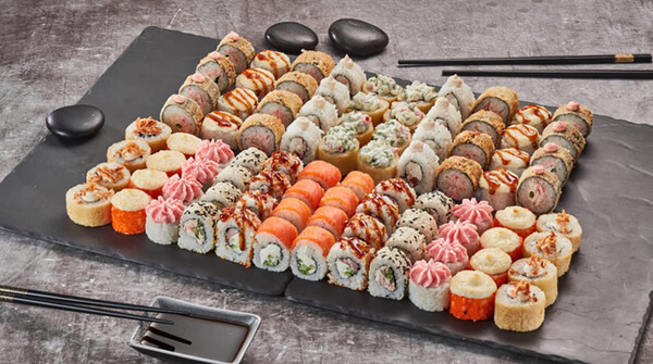 суші та роли з доставкою в Києві «Япіко»