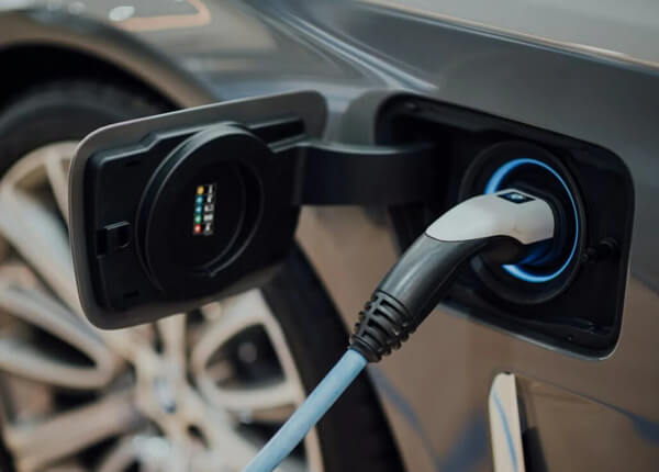 Домашня зарядна станція для електромобіля