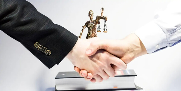 Адвокат в Києві