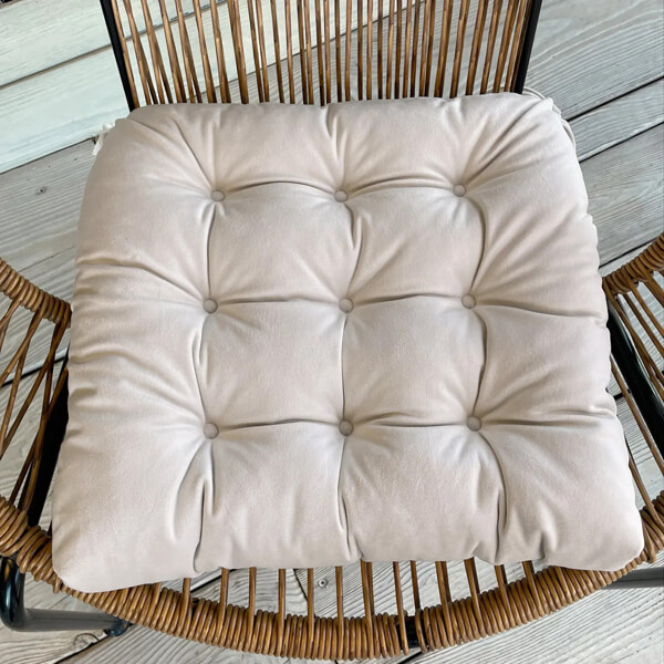 Подушка для стульев (40x40х5 см) Decorator Velour цвет молочный 84-105