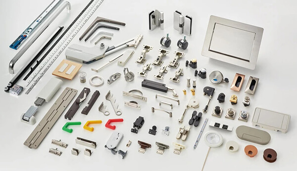 меблева фурнітура