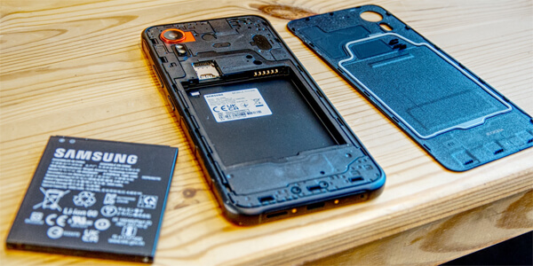 Samsung Galaxy XCover 7 зі знімною батареєю