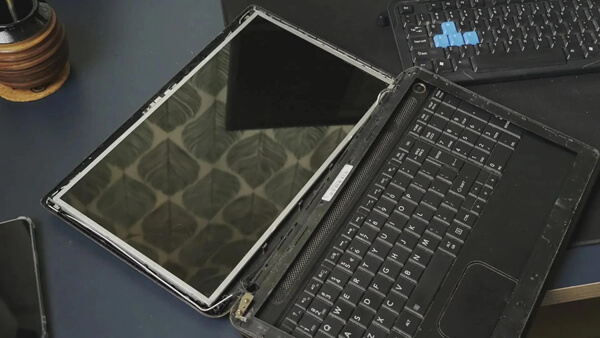 замена экрана ноутбука