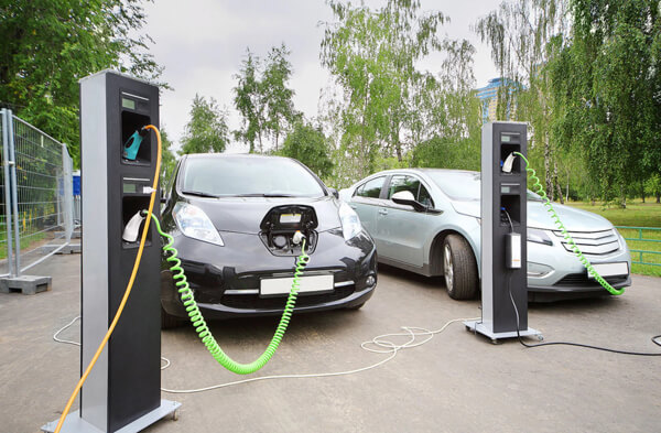 заряджання електромобіля