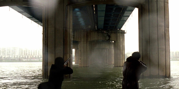 Топ фільмів жахів: «Вторгнення динозавра»