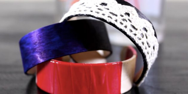 Чим зайняти дитину: зробіть браслети з паличок від ескімо