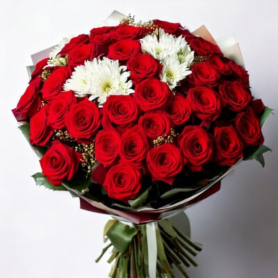 Букет 51 червона троянда