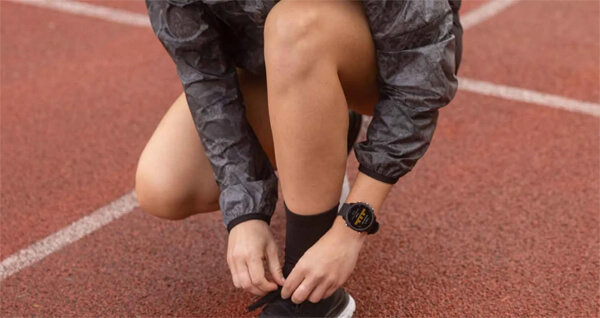 смарт часы Garmin Forerunner 255