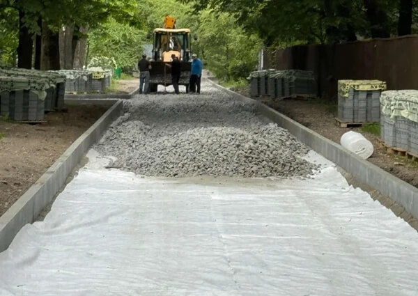 геотекстиль в Киеве