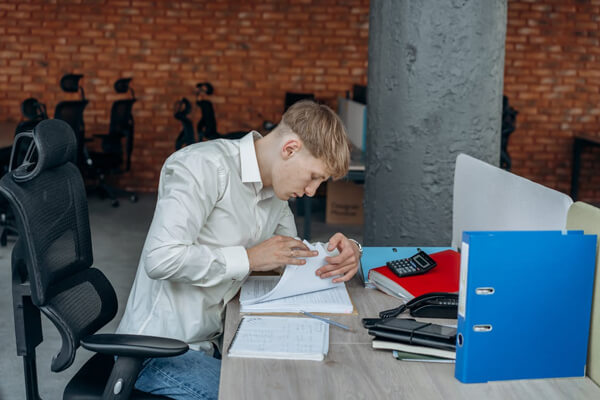 пошук персоналу